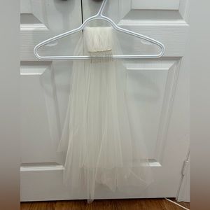 Bridal Veil - ivory 30” 2 layer toule - classic
